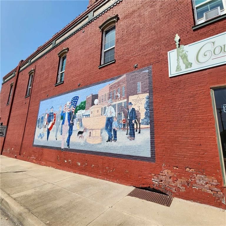 100 W Jefferson Street — photo 3