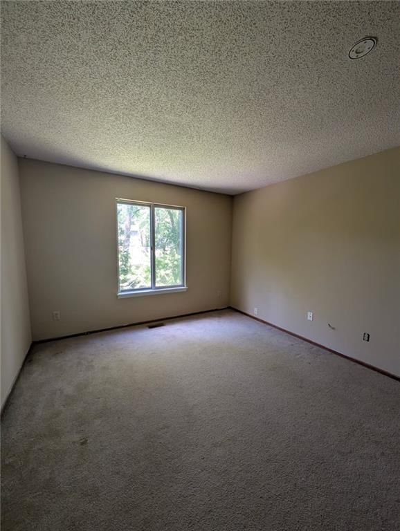 505 NW Delwood Drive — photo 14