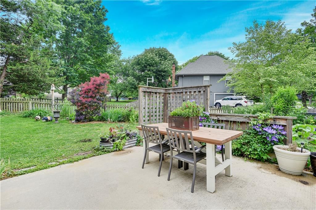 12000 Overbrook Road — photo 33