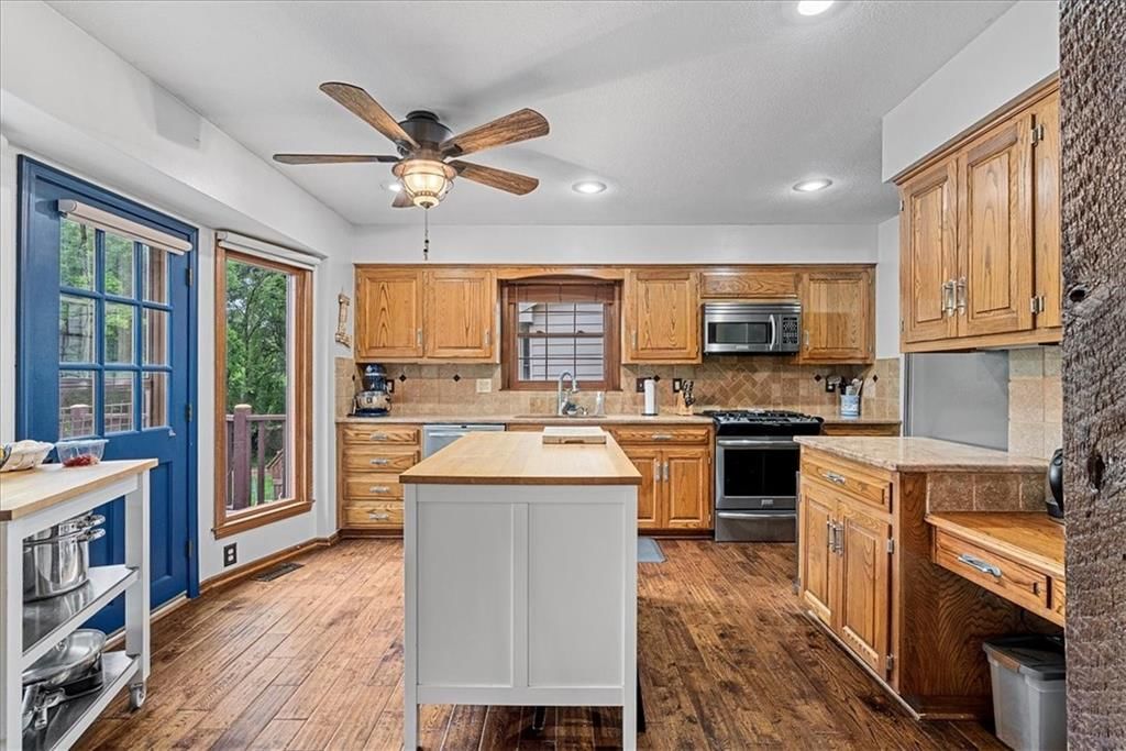 14613 S Locust Street — photo 13