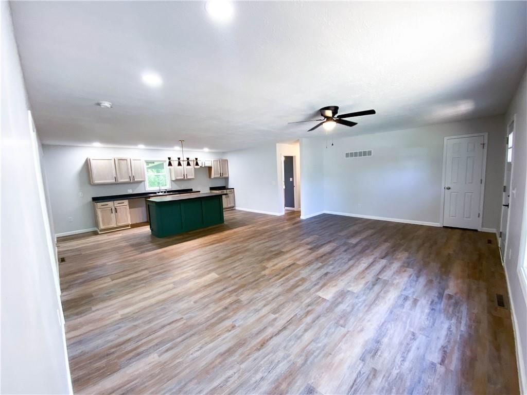 201 W Kelley Avenue — photo 6