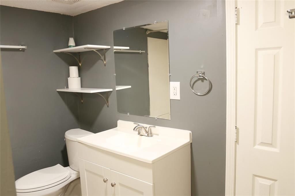 816 S Huttig Avenue — photo 24