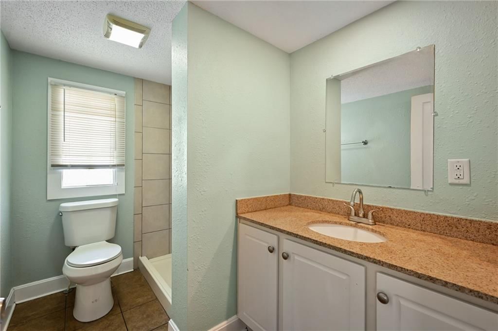 314 N CRYSLER Avenue — photo 18
