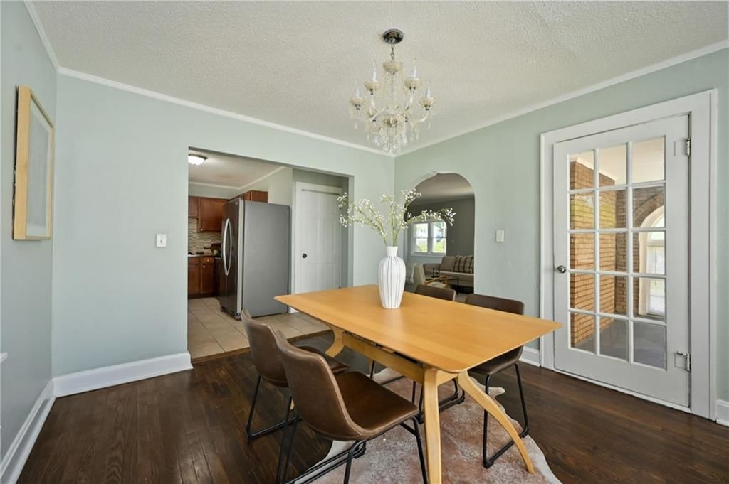 314 N CRYSLER Avenue — photo 8