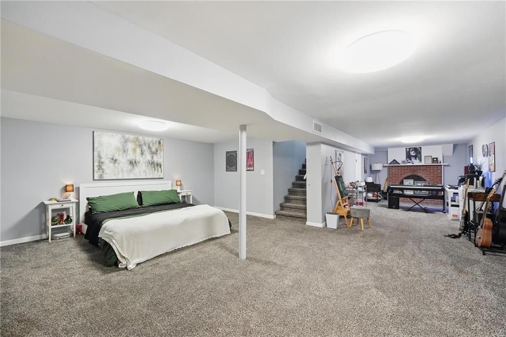 8822 N McGee Street — photo 13