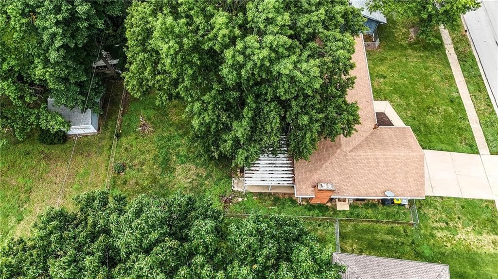 8822 N McGee Street — photo 19