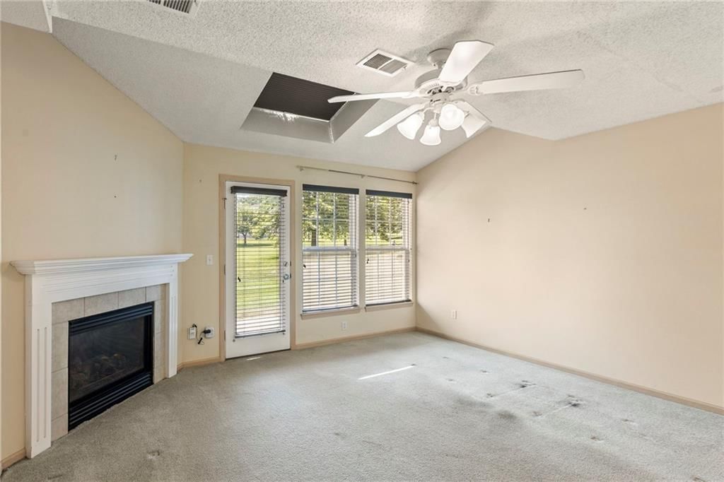 8106 N Lawn Avenue — photo 14