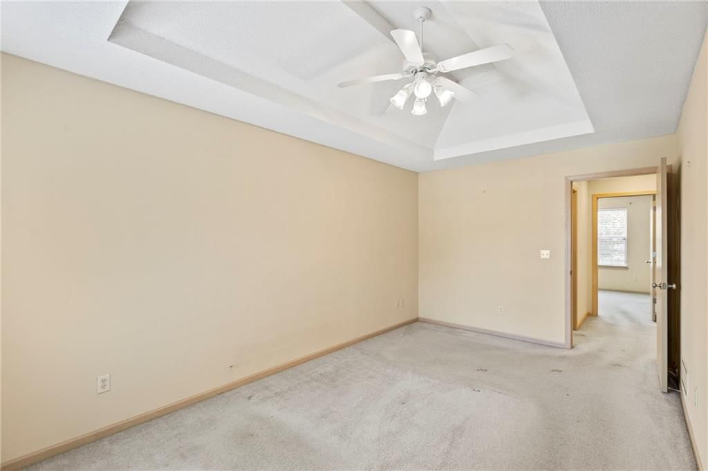 8106 N Lawn Avenue — photo 18