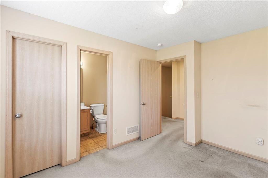 8106 N Lawn Avenue — photo 23