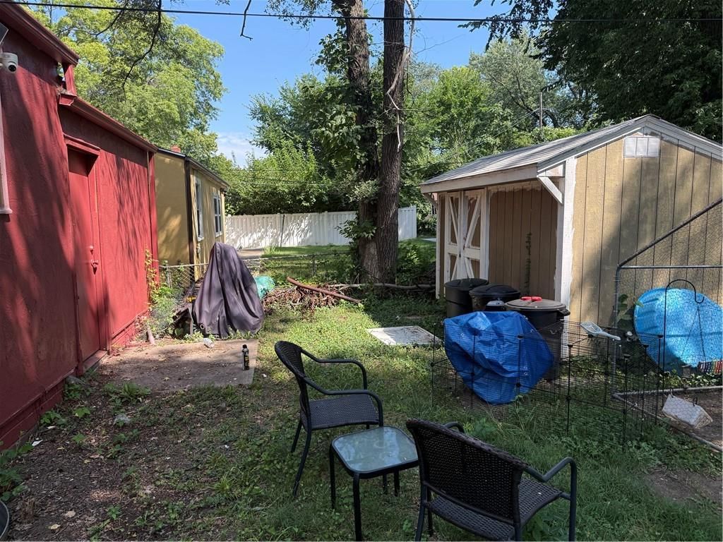 7231 Forest Avenue — photo 8