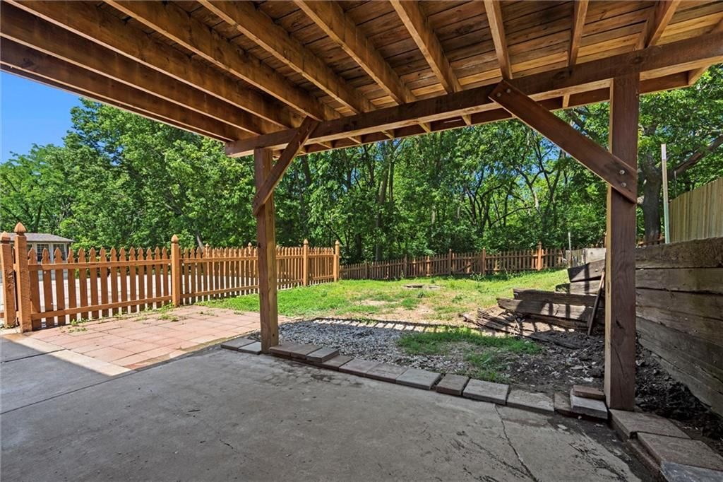 4117 NW Delwood Drive — photo 27