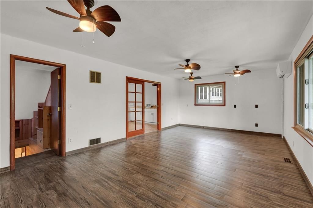 5365 Saratoga Drive — photo 42