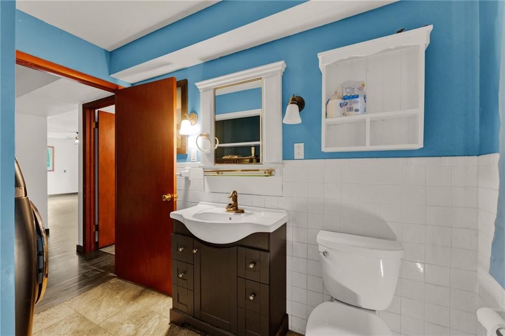 5365 Saratoga Drive — photo 47
