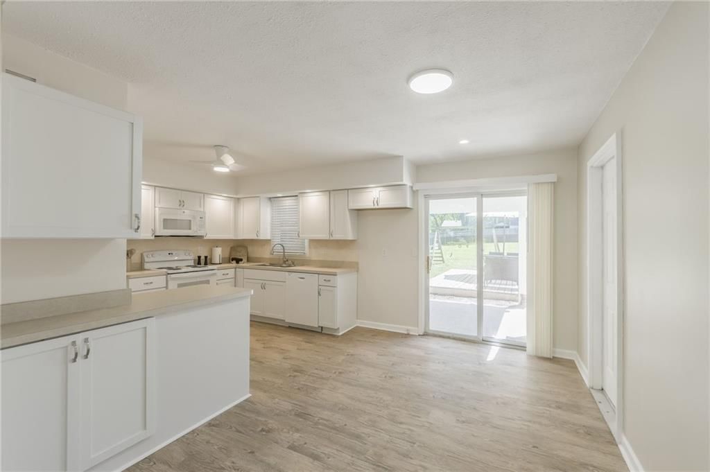 10007 E 68th Terrace — photo 12