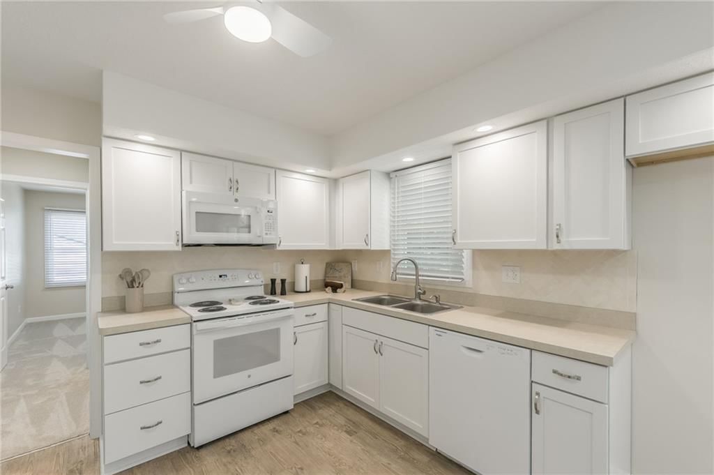 10007 E 68th Terrace — photo 16