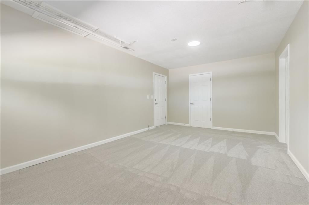 10007 E 68th Terrace — photo 26