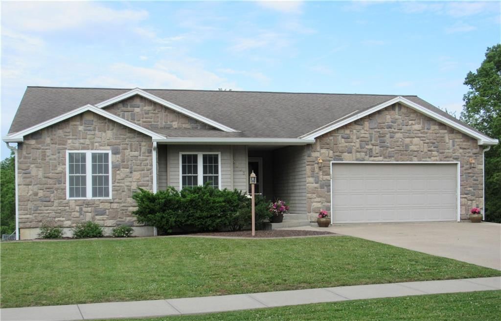 3208 Arbor Lake Drive, St Joseph, MO