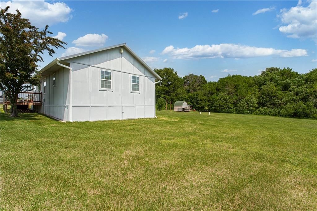 1240 NW 90th Road — photo 34