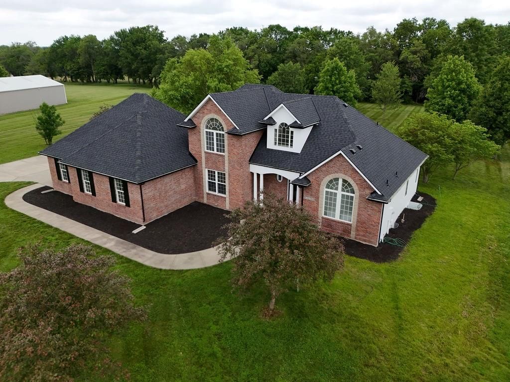 24704 Woodland Circle — photo 3