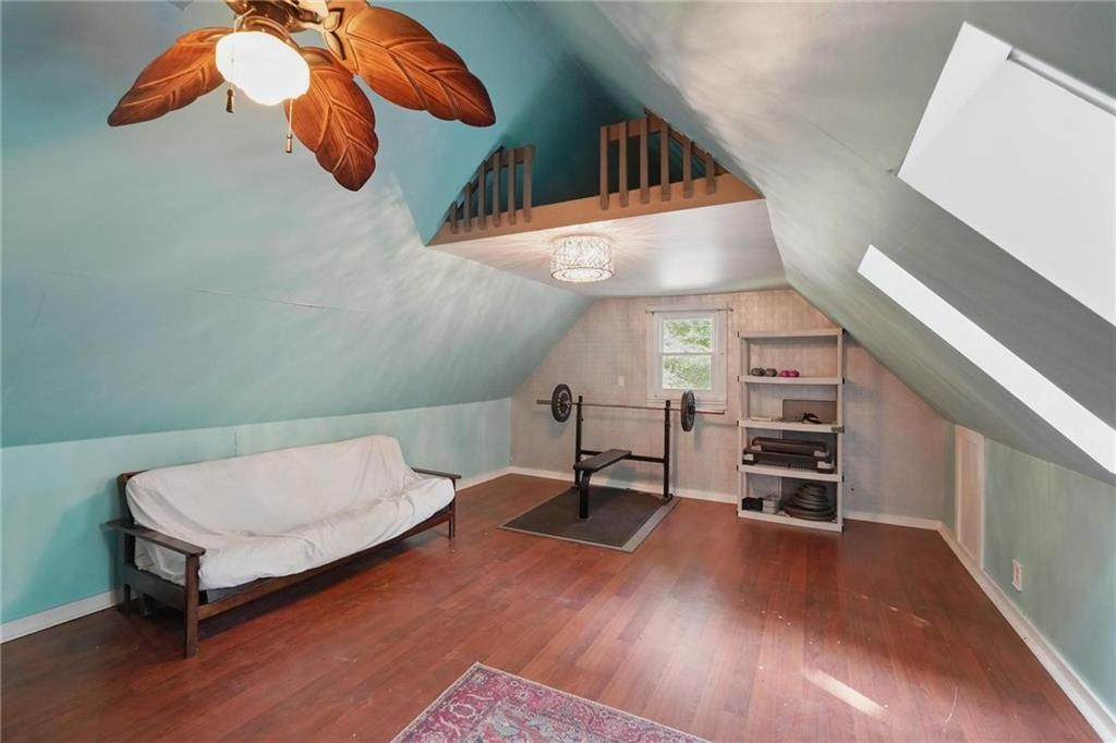 906 E Piankishaw Street — photo 50