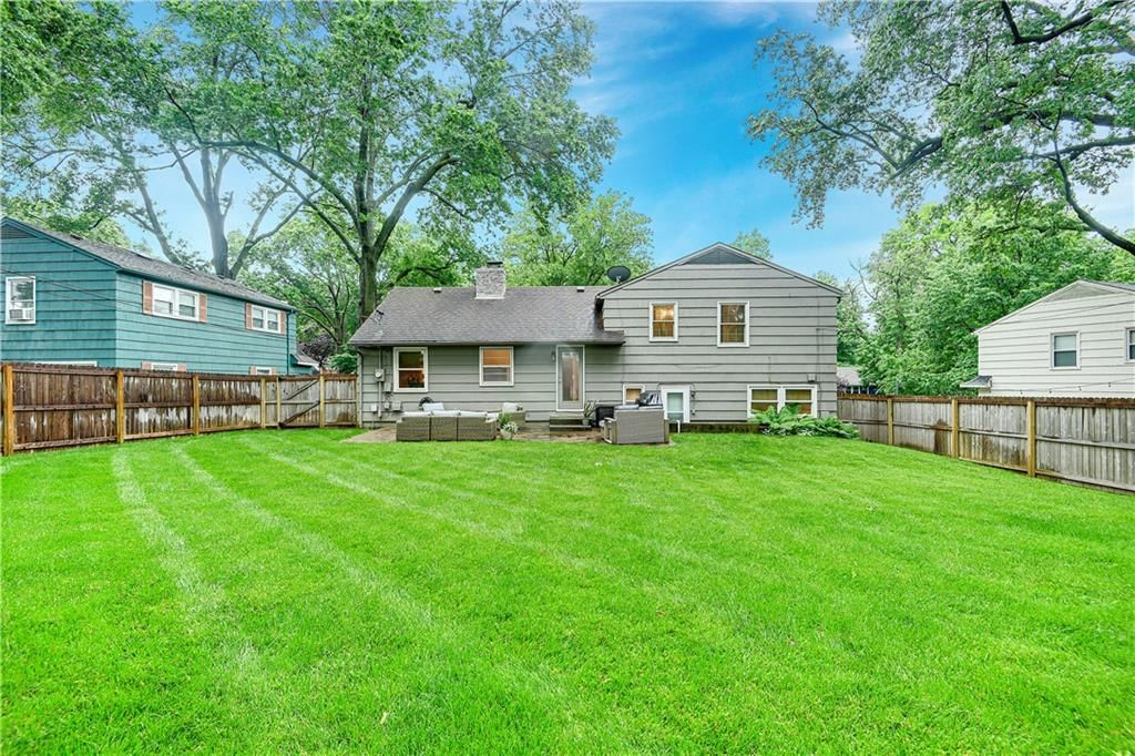 6016 W 85th Street — photo 34