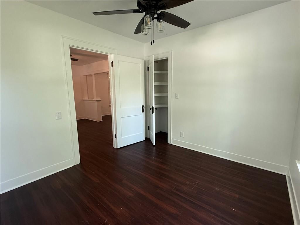410 E Elm Street — photo 19