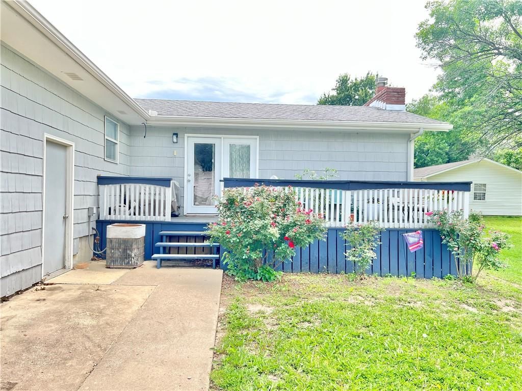 2107 N 10th Street — photo 3