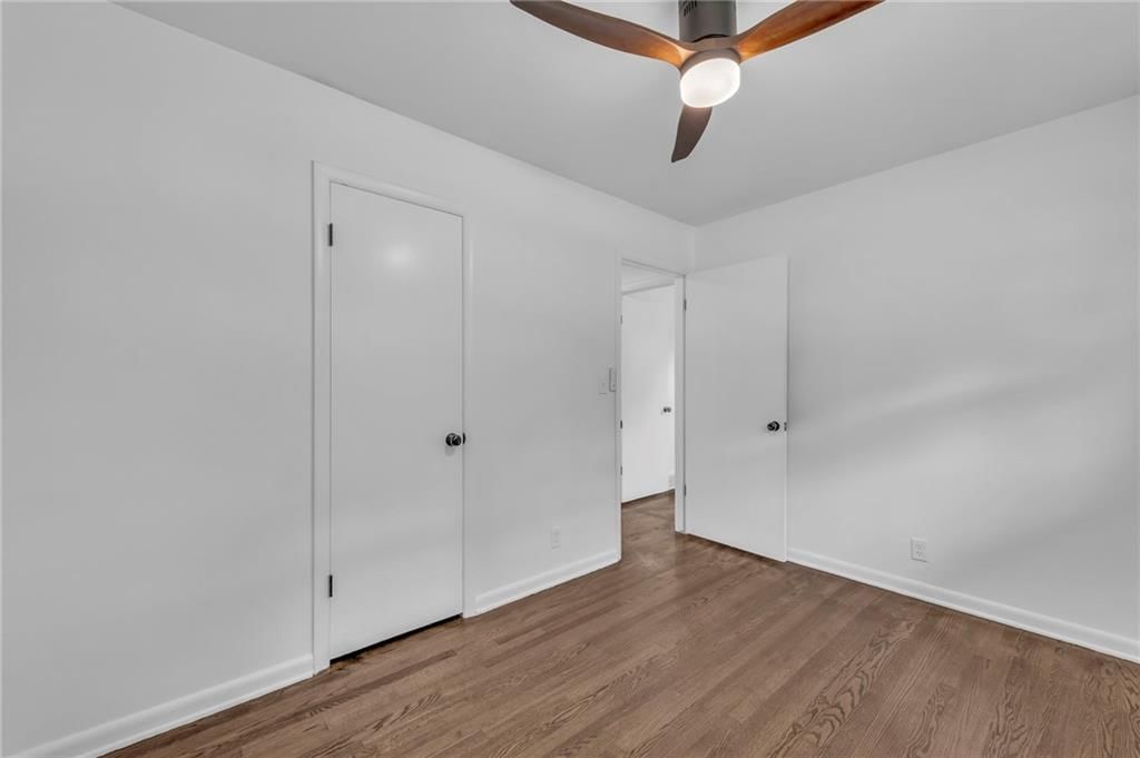 5005 S Grand Avenue — photo 24