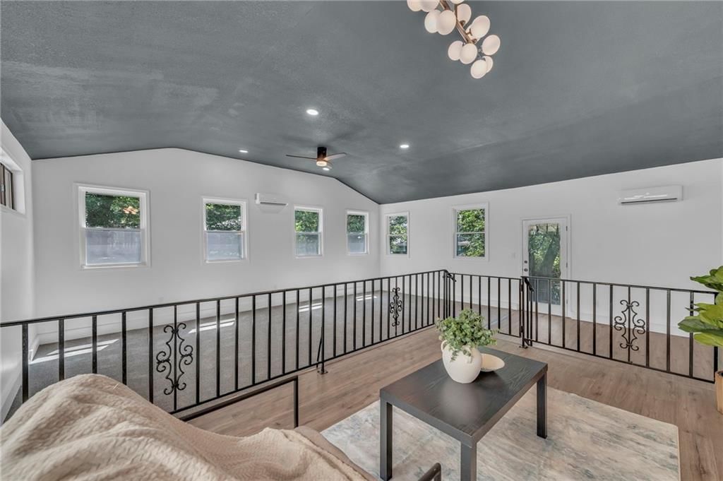 5005 S Grand Avenue — photo 25