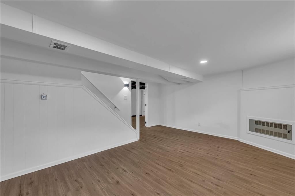 5005 S Grand Avenue — photo 34