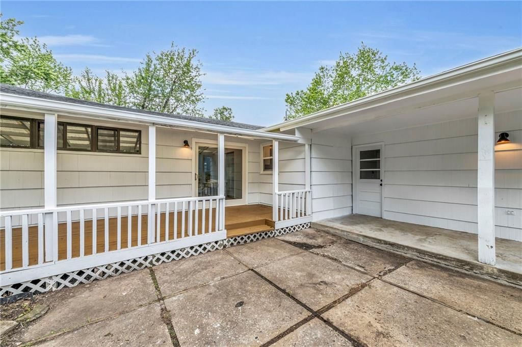5005 S Grand Avenue — photo 42
