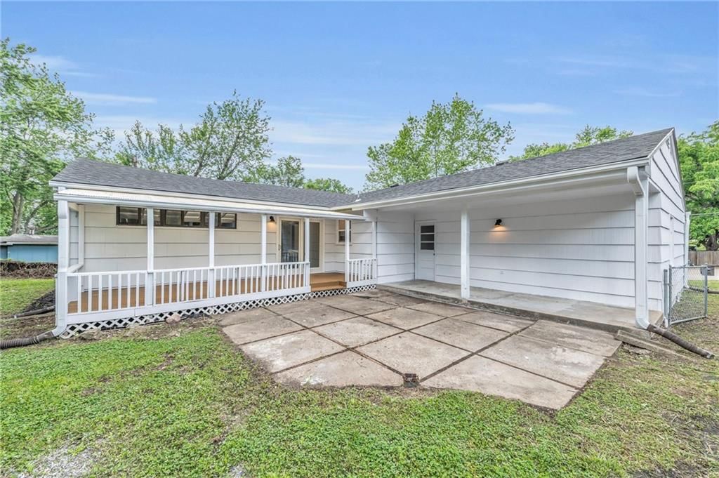 5005 S Grand Avenue — photo 43