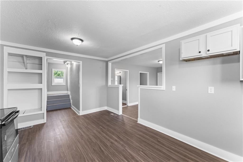 602 S Polk Street — photo 13