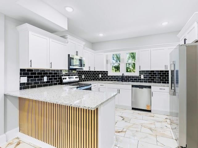 6626 Sewell Avenue — photo 5
