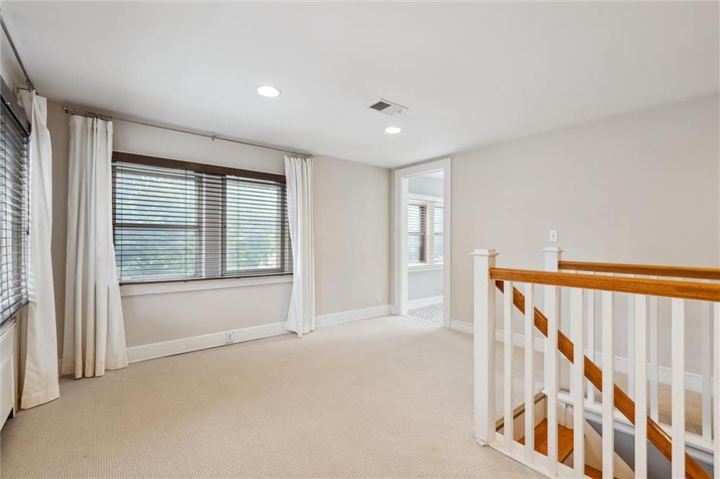 6661 Locust Street — photo 20