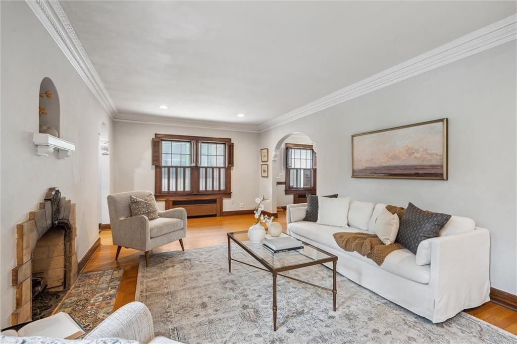 6661 Locust Street — photo 8