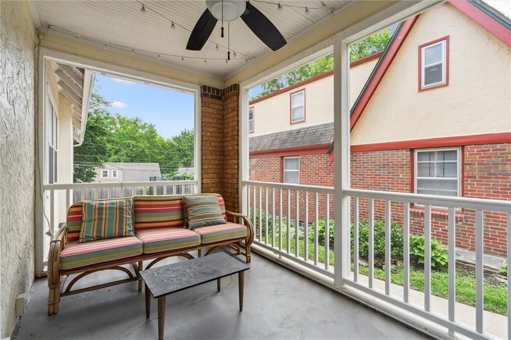 6661 Locust Street — photo 9