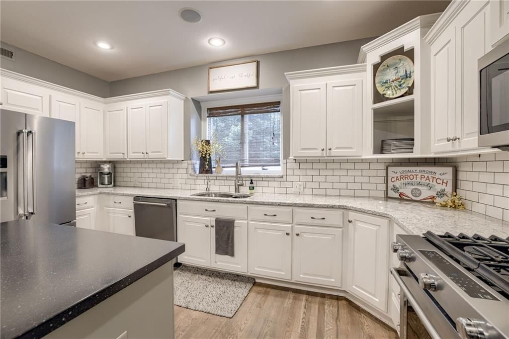 5204 W 166th Street — photo 15