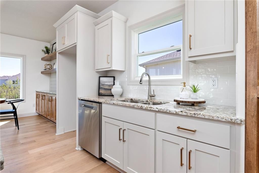 19550 W 208th Street — photo 33
