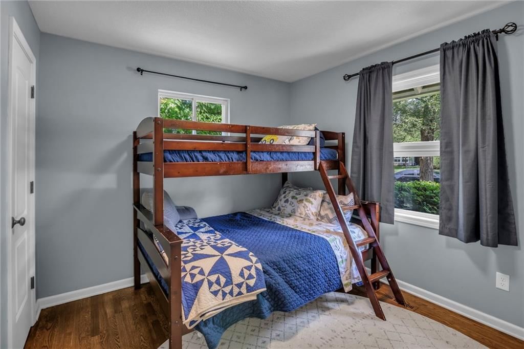 8005 W 91st Street — photo 19