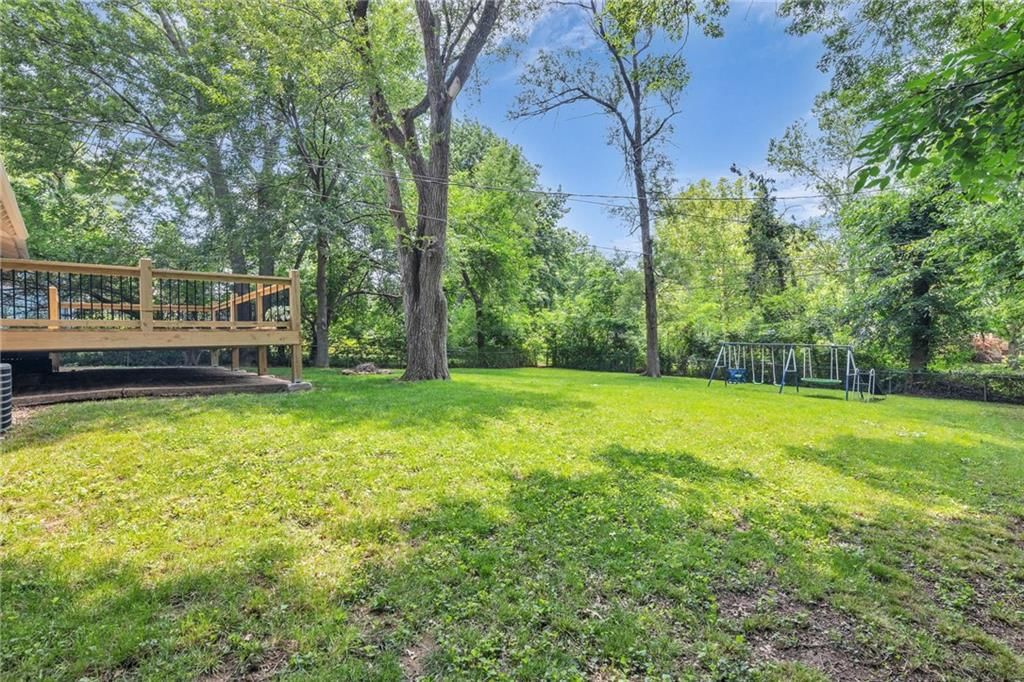 8005 W 91st Street — photo 28