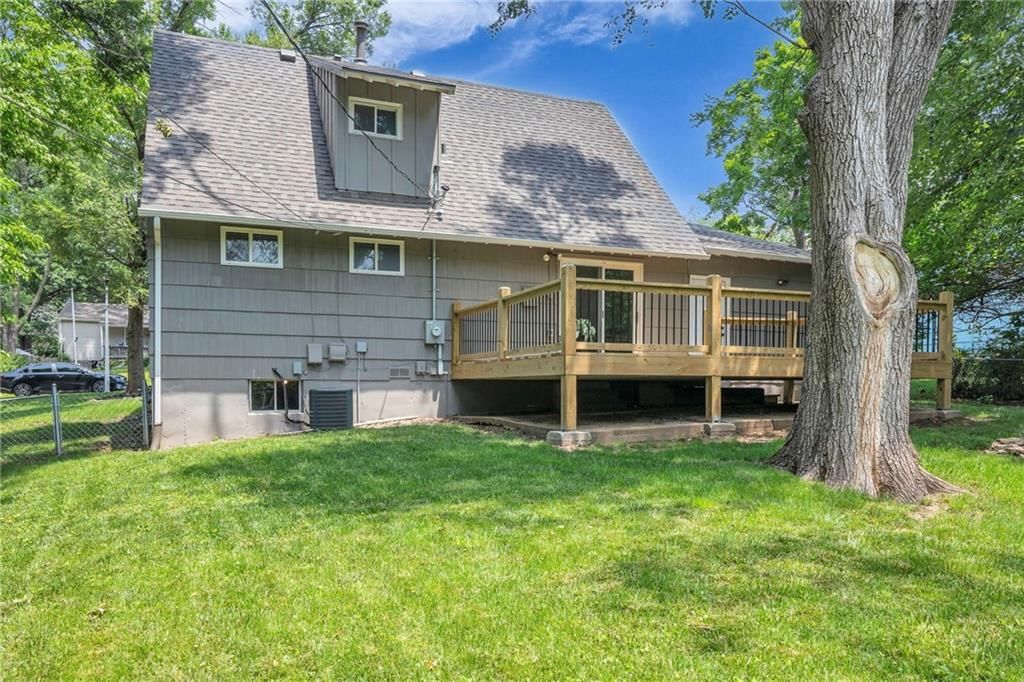 8005 W 91st Street — photo 29