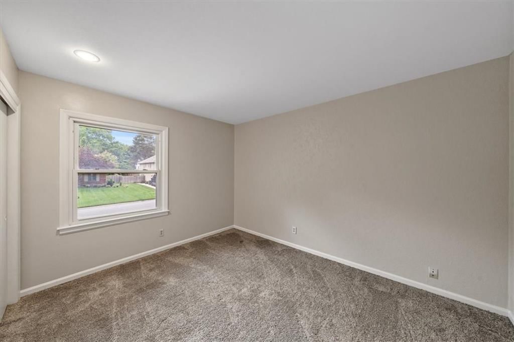 5000 W 96th Street — photo 27
