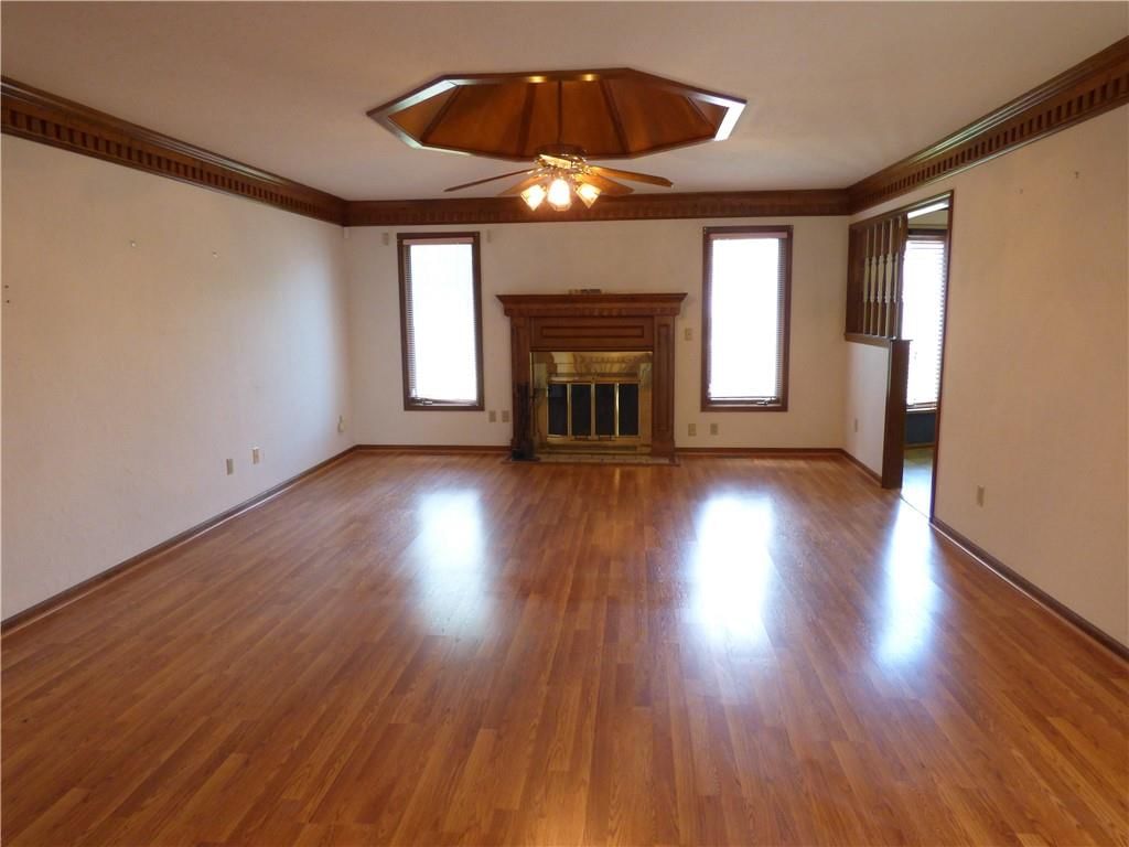 306 NE Stanton Lane — photo 12