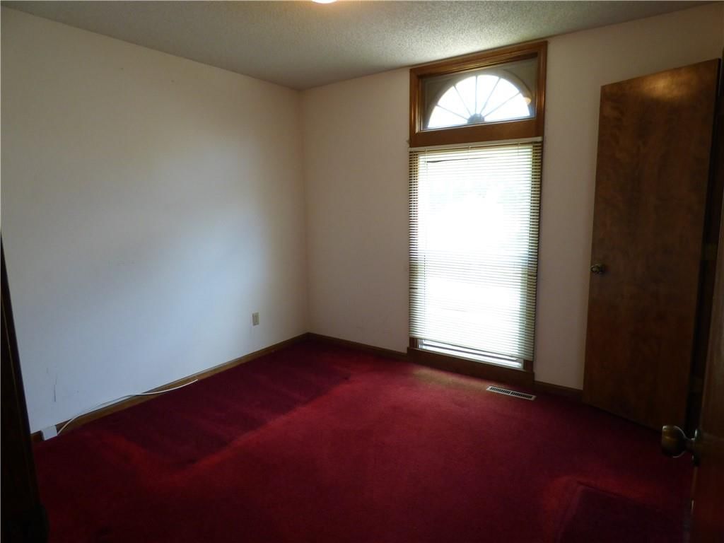 306 NE Stanton Lane — photo 14