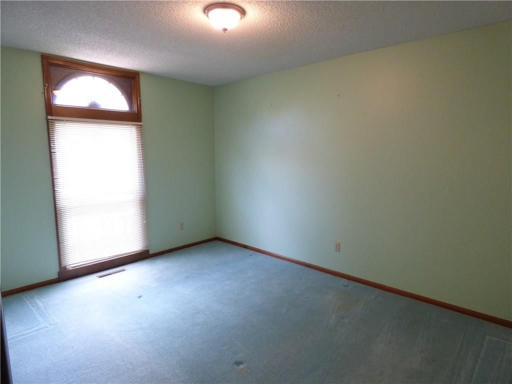 306 NE Stanton Lane — photo 15