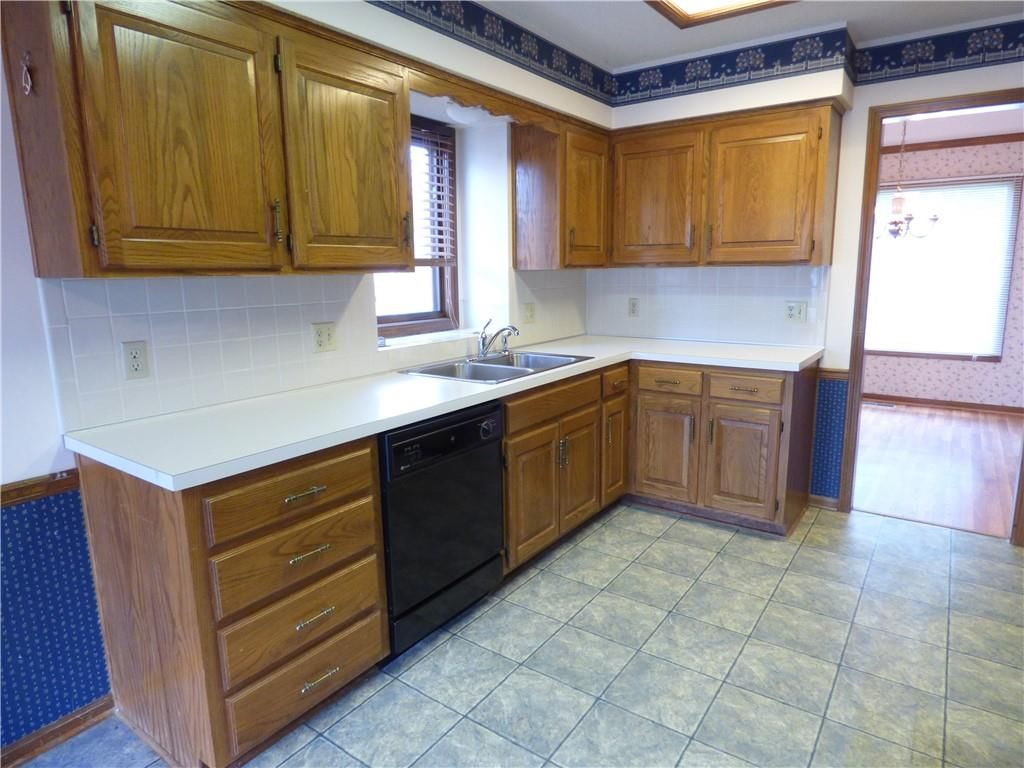306 NE Stanton Lane — photo 5