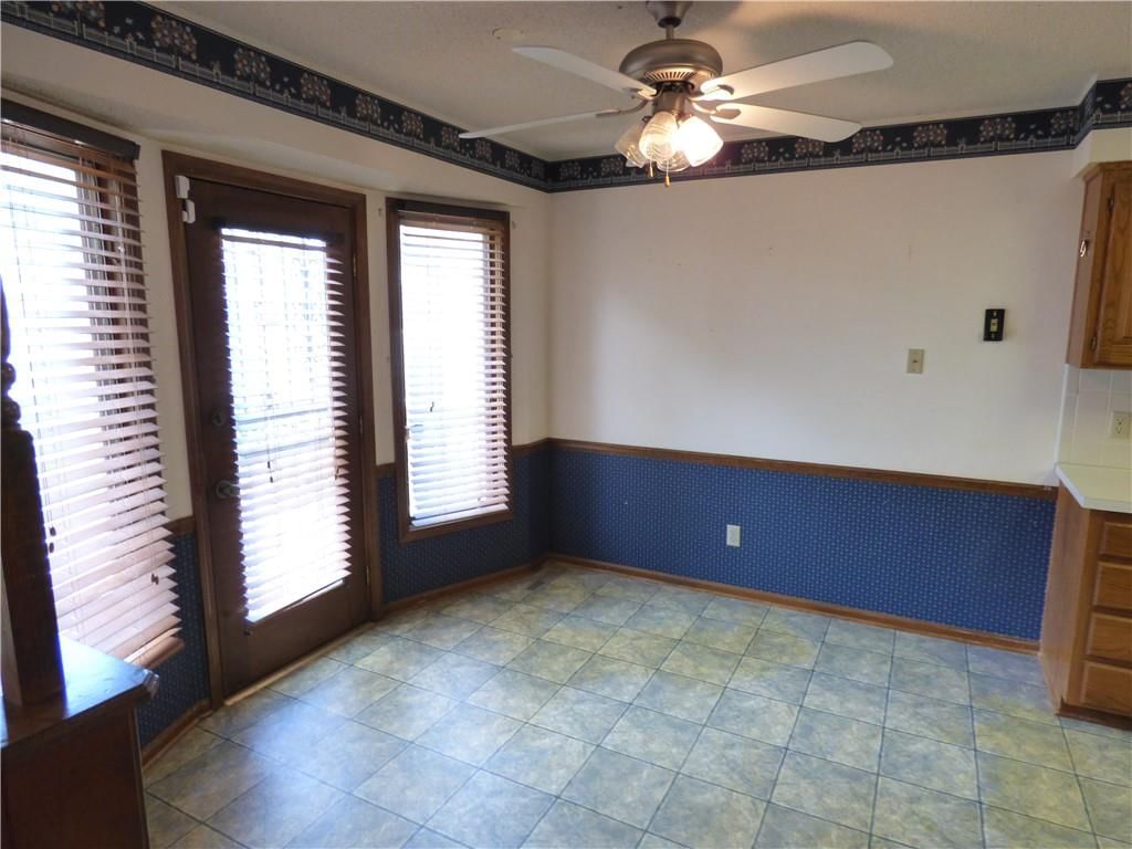 306 NE Stanton Lane — photo 7