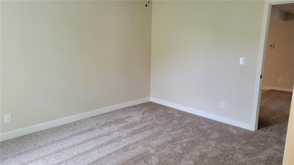 208 W Marshall Street — photo 21