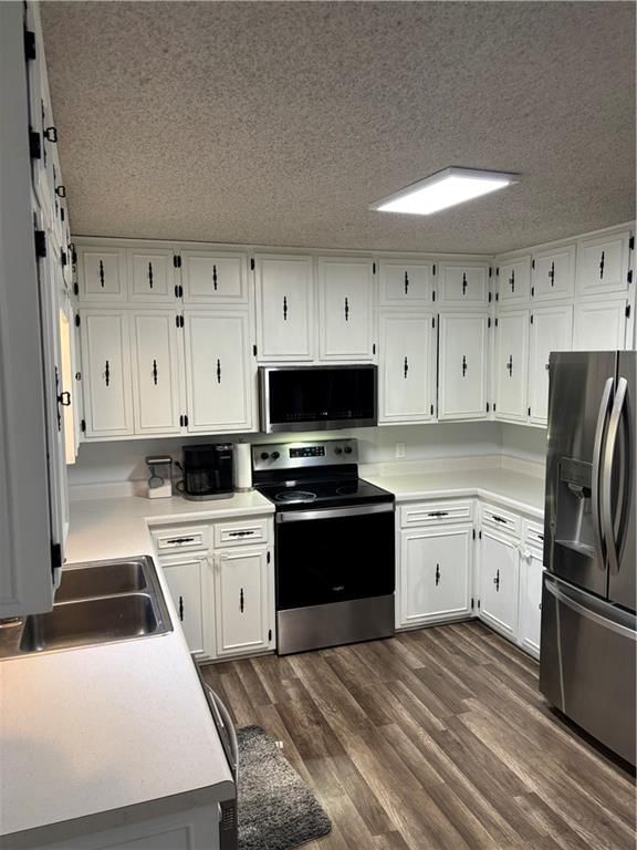 1015 S Elm Street — photo 8